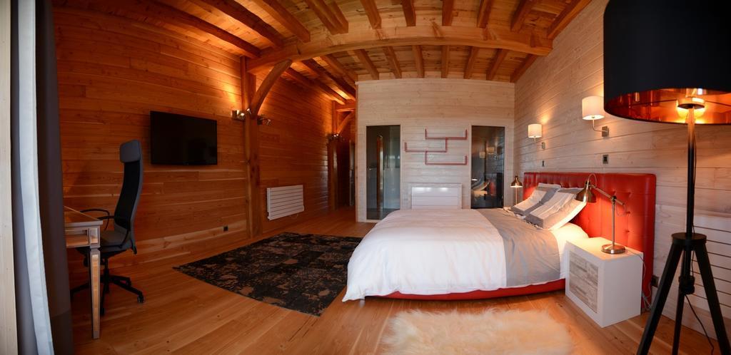 Domaine Du Mont Monnet - Chambre D'Hotes & Gite Longes Kültér fotó