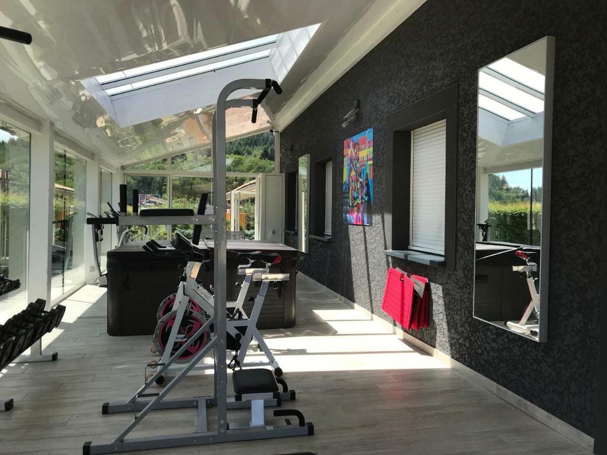 Domaine Du Mont Monnet - Chambre D'Hotes & Gite Longes Kültér fotó