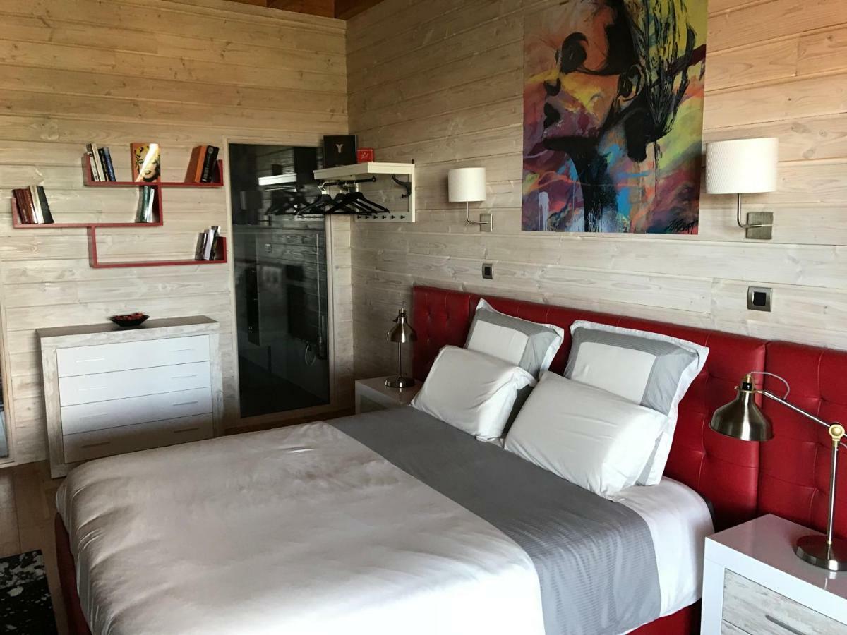 Domaine Du Mont Monnet - Chambre D'Hotes & Gite Longes Kültér fotó